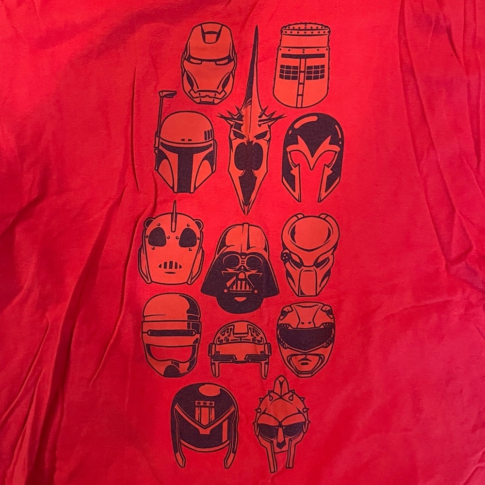 Vintage pop-culture “helmets” graphic-tee (can you name them all?)